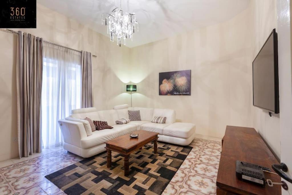 Charming 4br With Private Rooftop Terrace In By 360 Estates Sliema