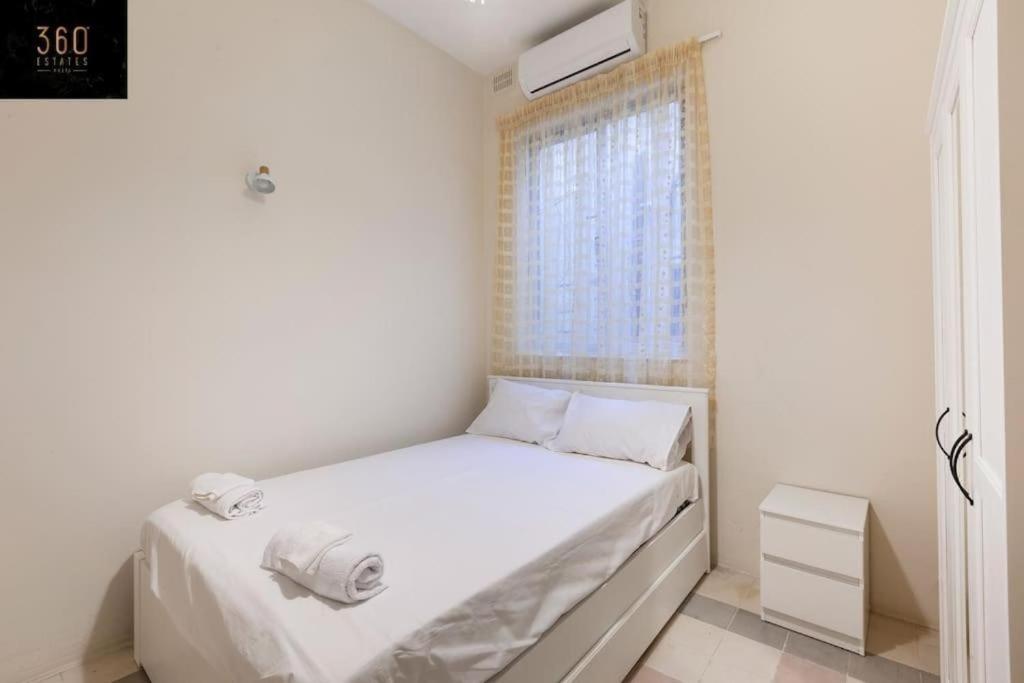 Charming 4br With Private Rooftop Terrace In By 360 Estates Appartement *