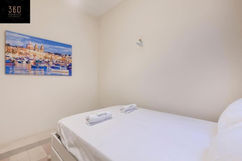 Charming 4br With Private Rooftop Terrace In By 360 Estates Appartement Sliema